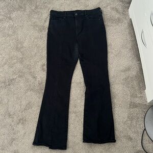 AE HIGH RISE KICK JEAN